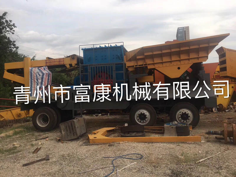 移動建筑垃圾破碎機視頻現場